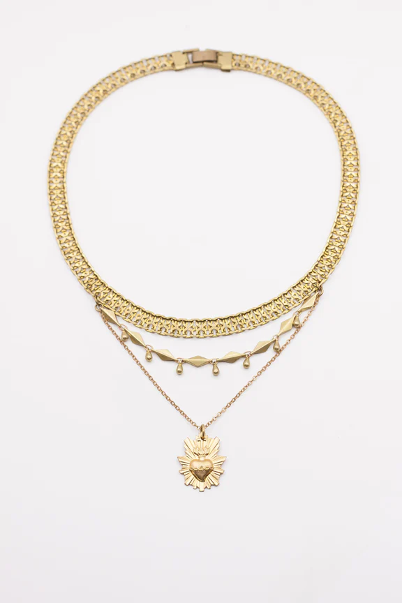Halskette brennendes Herz "Turan, the sacred love goddess" von Baies d'Erelle